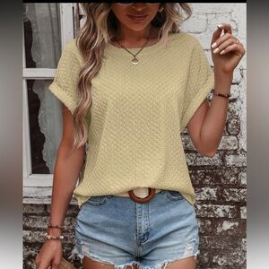 SHEIN || NWOT Khaki Textured Top (M)